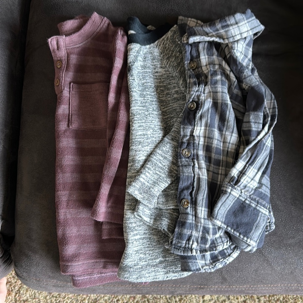 Boys 2T shirts